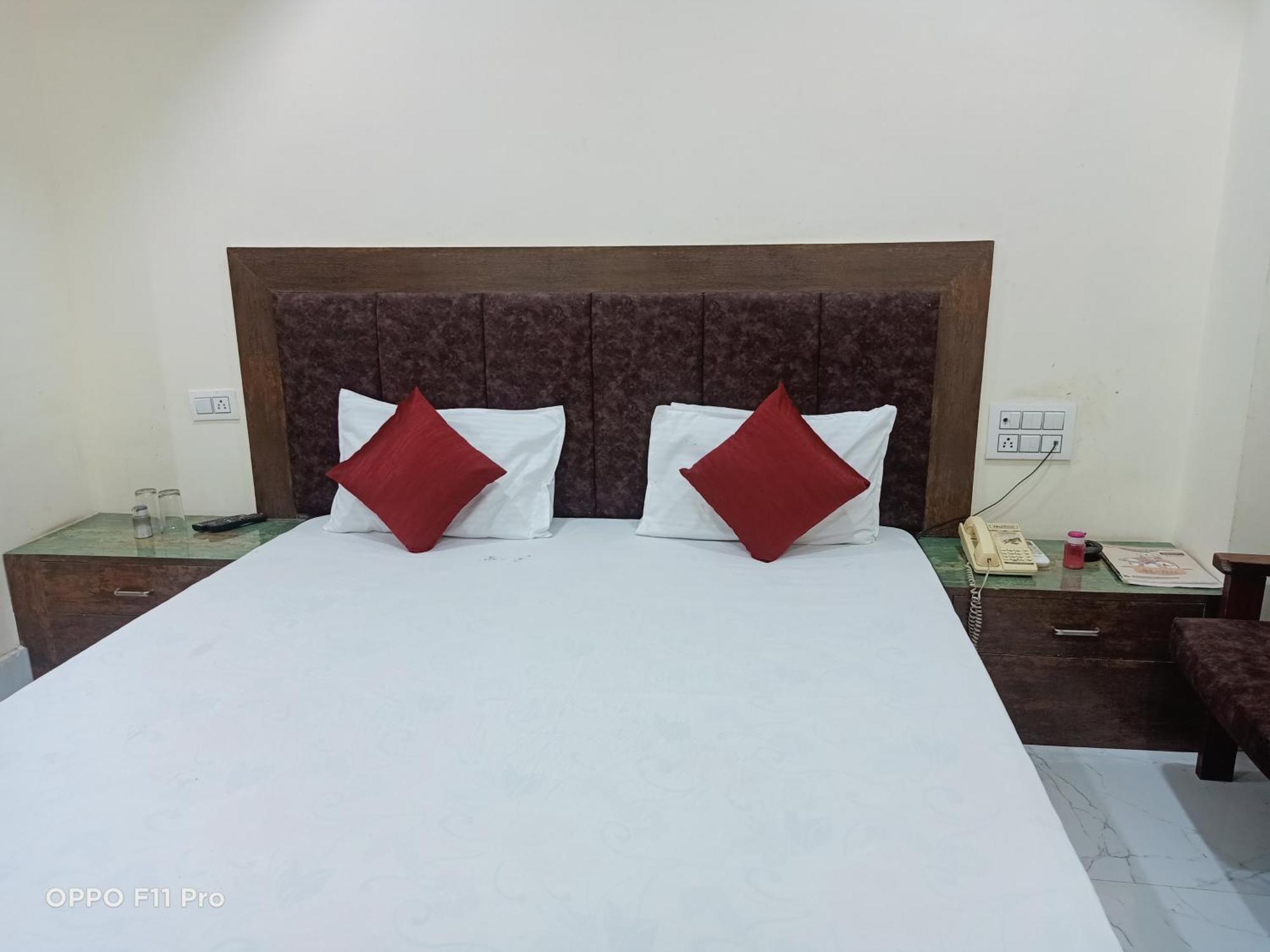 Hotel Ambassador Inn Gwalior Luaran gambar