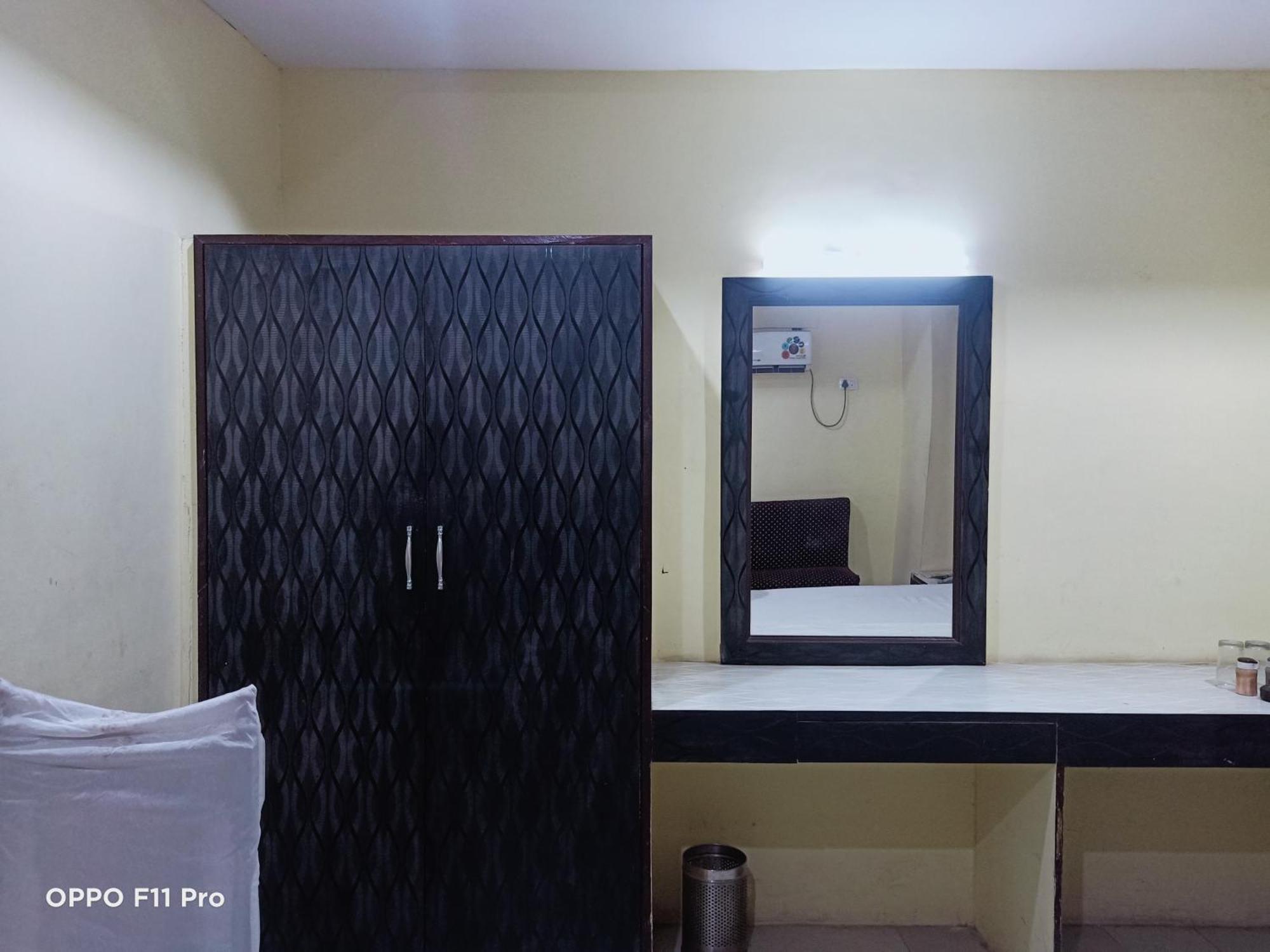 Hotel Ambassador Inn Gwalior Luaran gambar