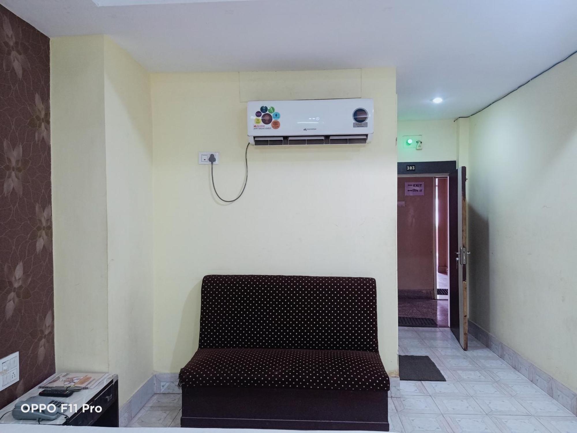 Hotel Ambassador Inn Gwalior Luaran gambar