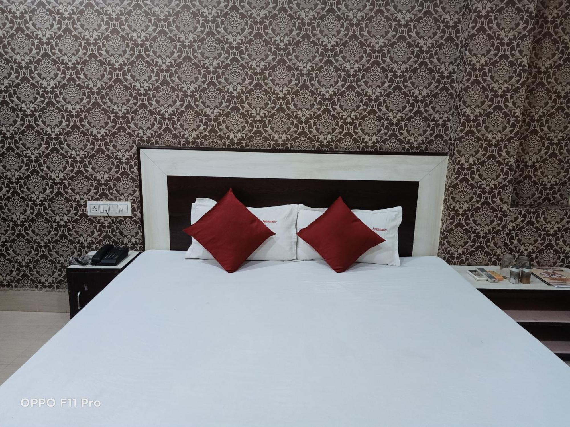 Hotel Ambassador Inn Gwalior Luaran gambar