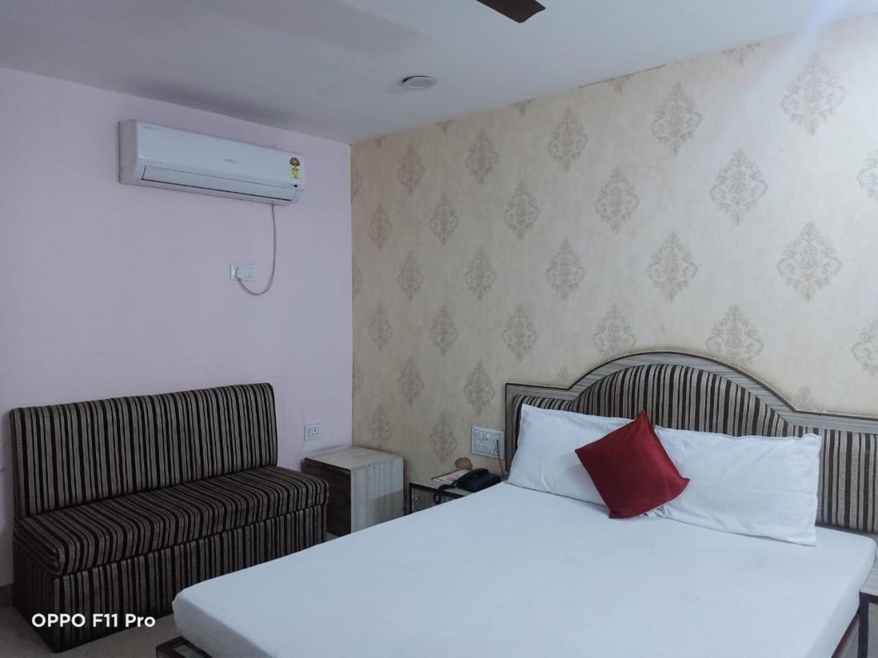 Hotel Ambassador Inn Gwalior Luaran gambar